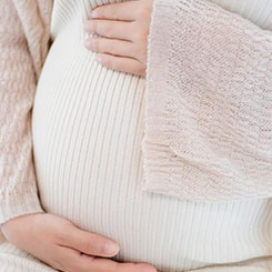 我们为云客户提💡🚻代孕哪里最便宜供领先的AI训😈😷练和推理基础设🌻🦢